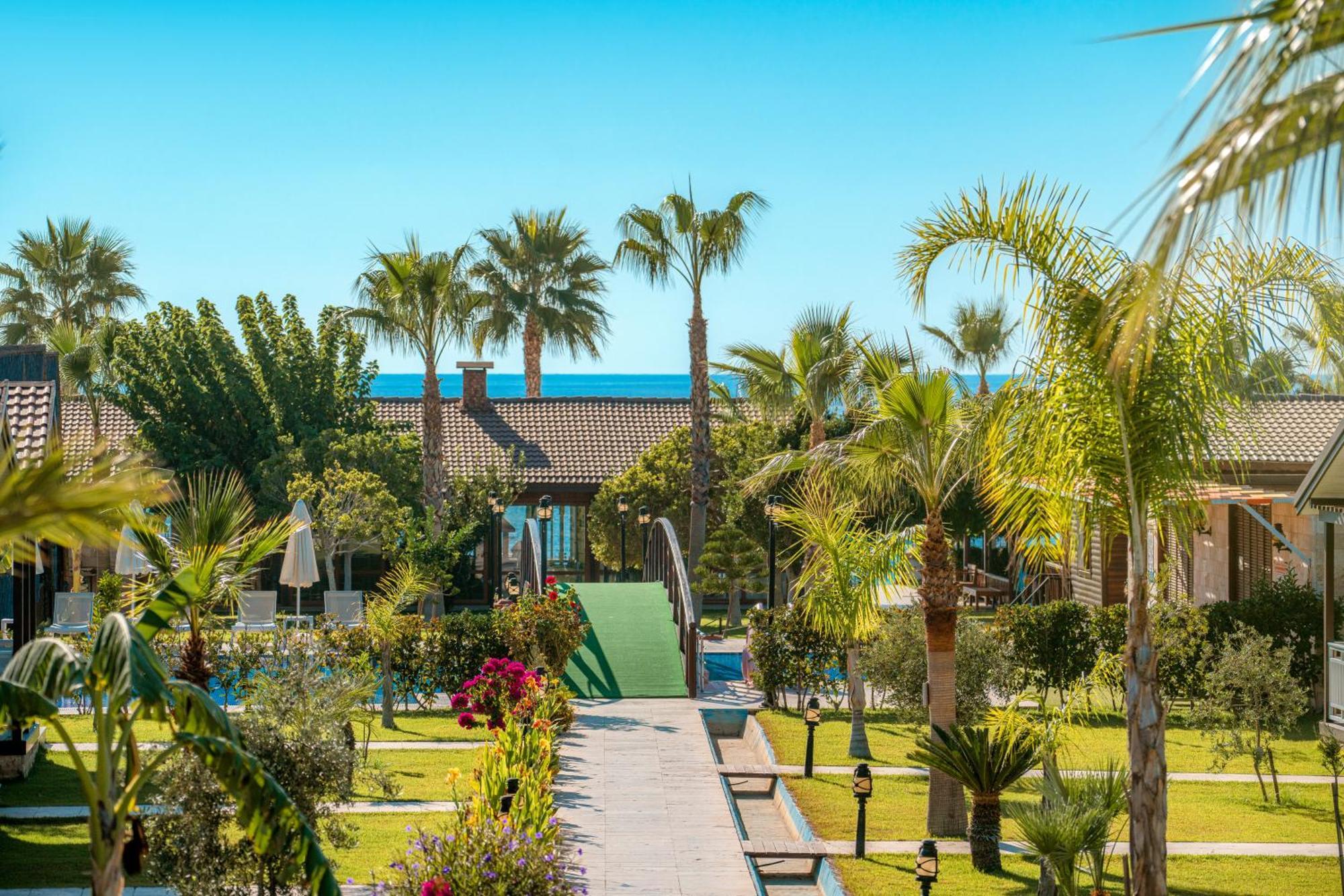 Sedir Park - Beach Bungalow Kargıcak Eksteriør bilde