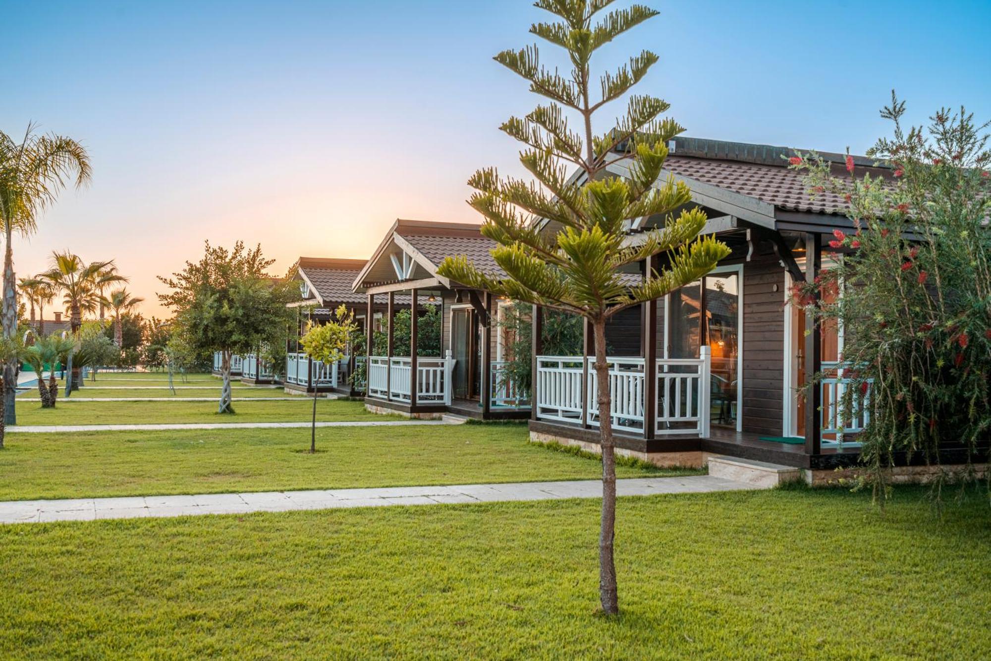 Sedir Park - Beach Bungalow Kargıcak Eksteriør bilde